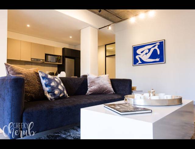 2 BEDROOM APARTMENT FOR SALE IN SANDOWN